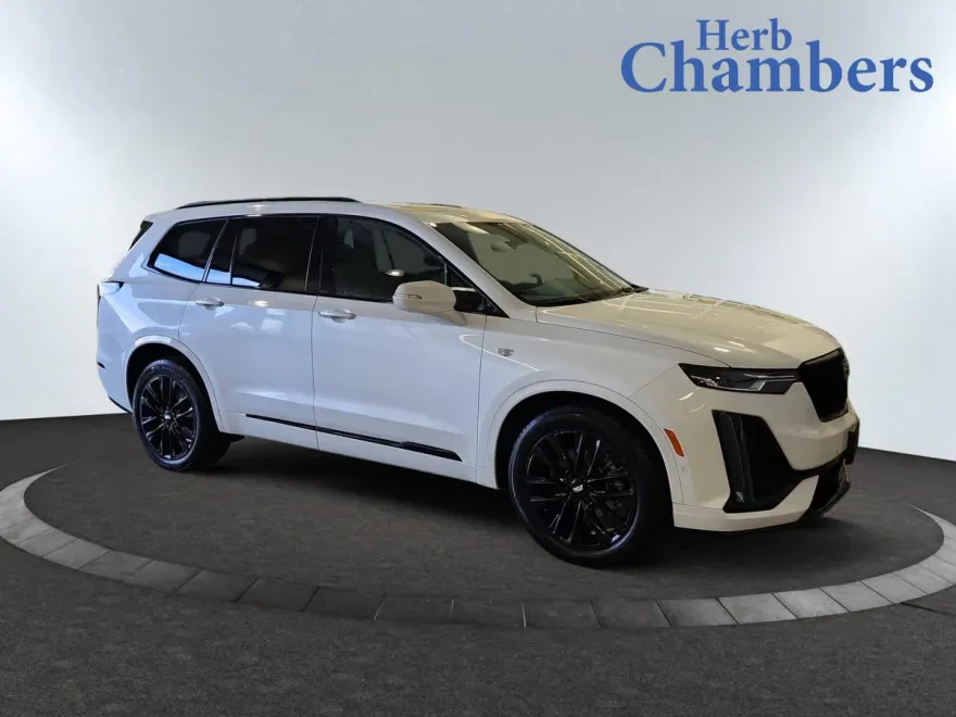 2021 Cadillac XT6 Sport photo 1
