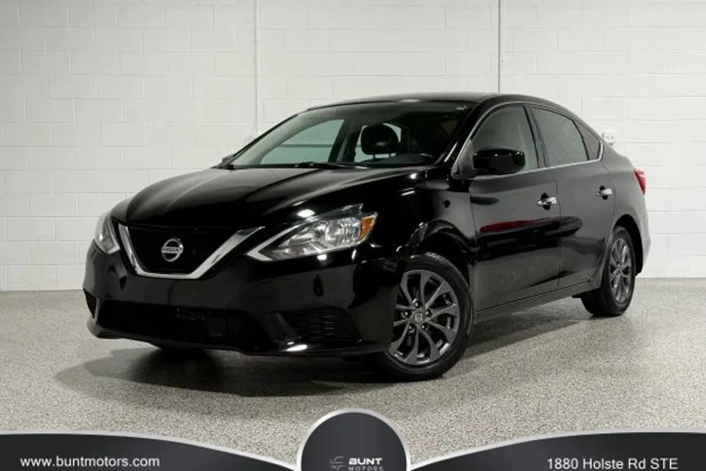 2019 Nissan Sentra photo 1