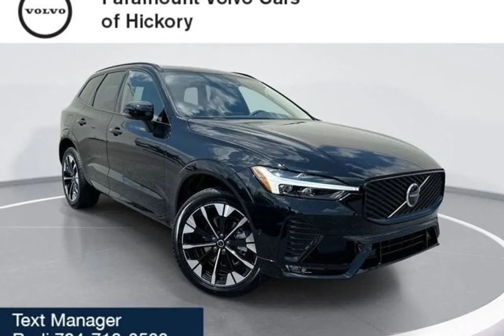 2026 Volvo XC60 Plus photo 1