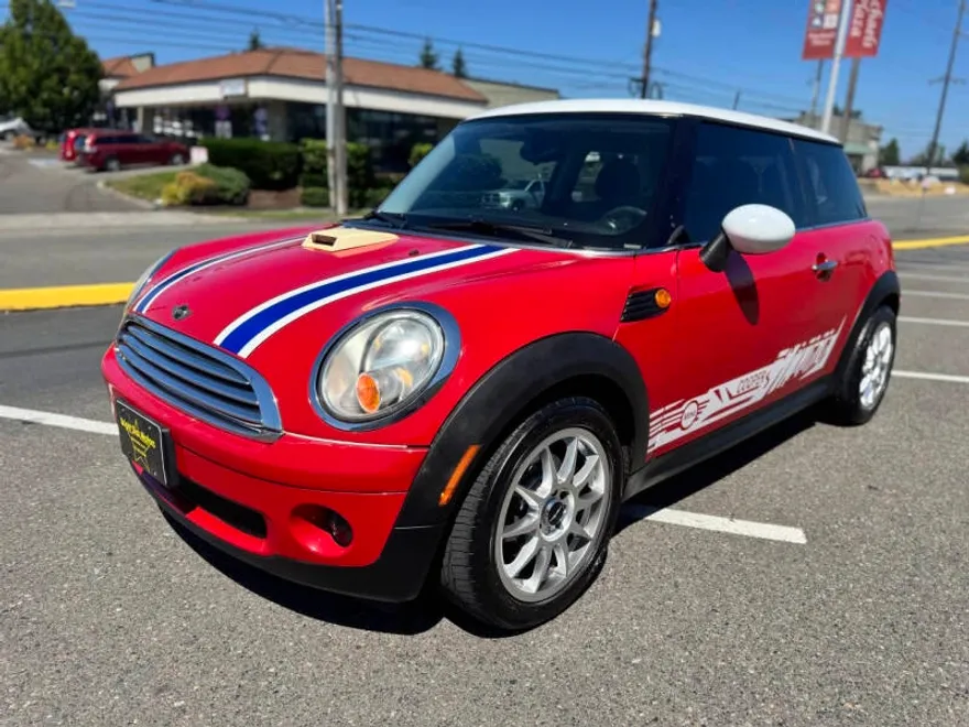 2009 Mini Cooper Hardtop photo 1