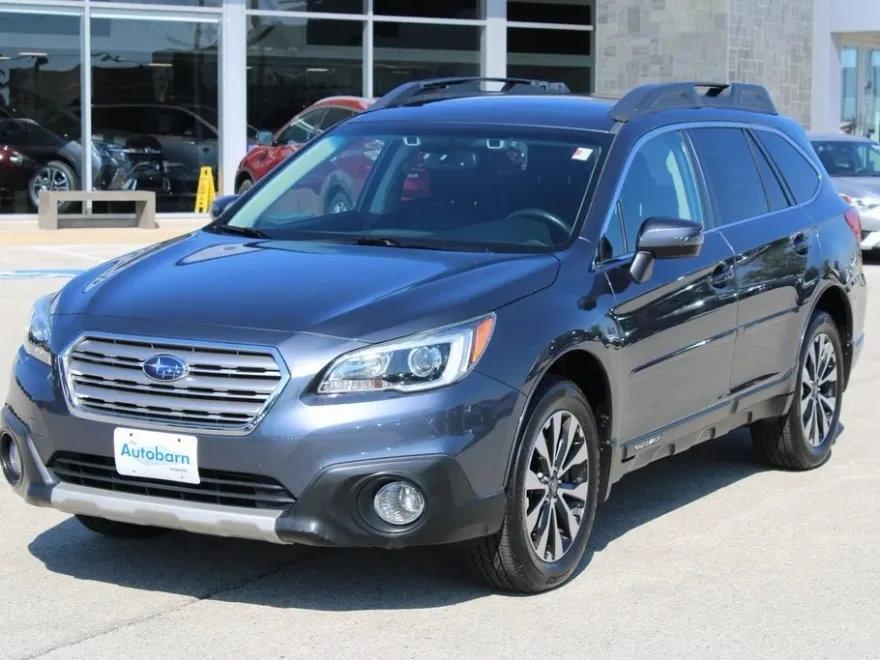2016 Subaru Outback 2.5i Limited photo 1