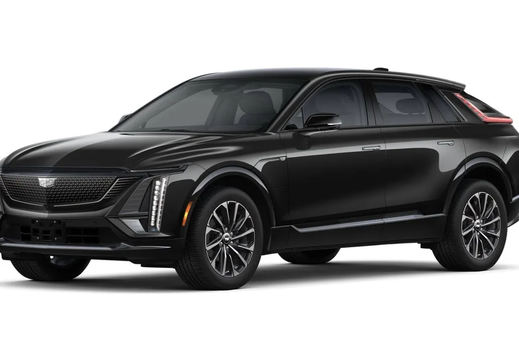2026 Cadillac Lyriq Sport photo 1