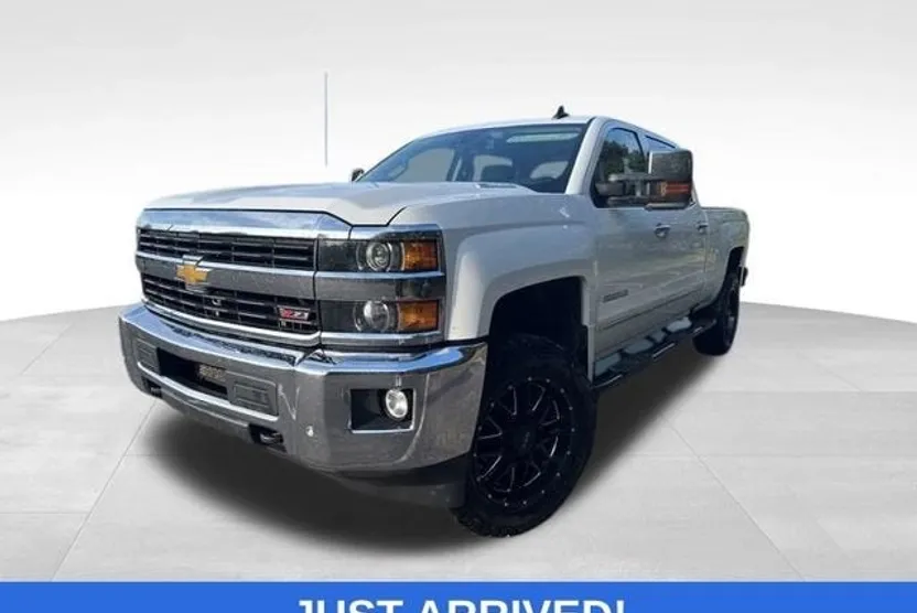 2016 Chevrolet Silverado 2500HD LTZ photo 1