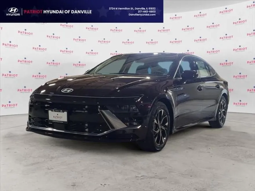 2025 Hyundai Sonata SEL photo 1