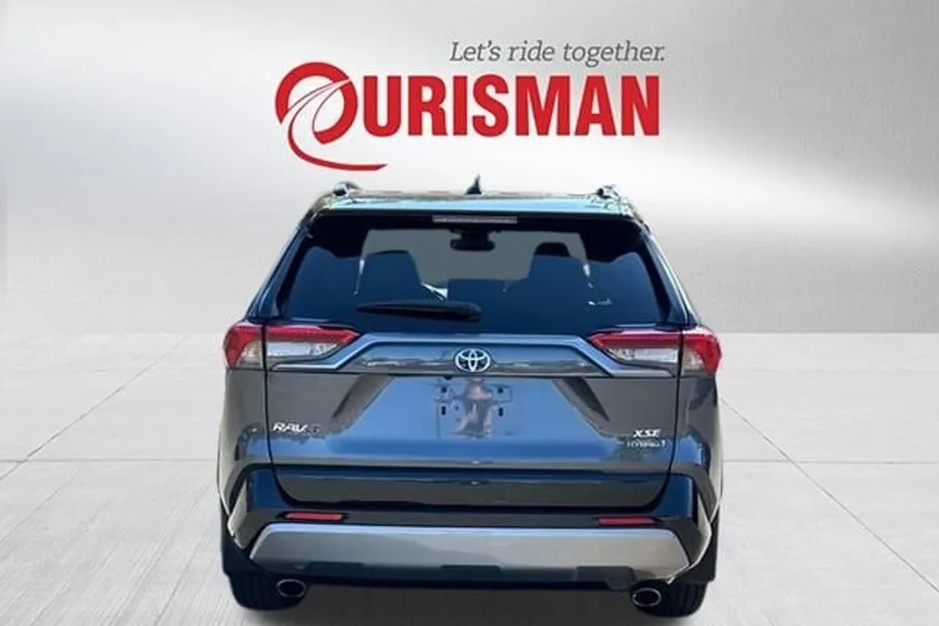 2024 Toyota RAV4 Hybrid XSE photo 1