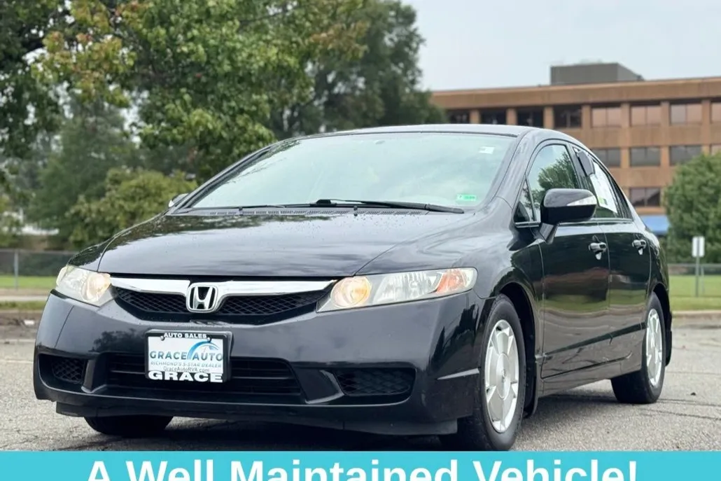 2010 Honda Civic Hybrid photo 1