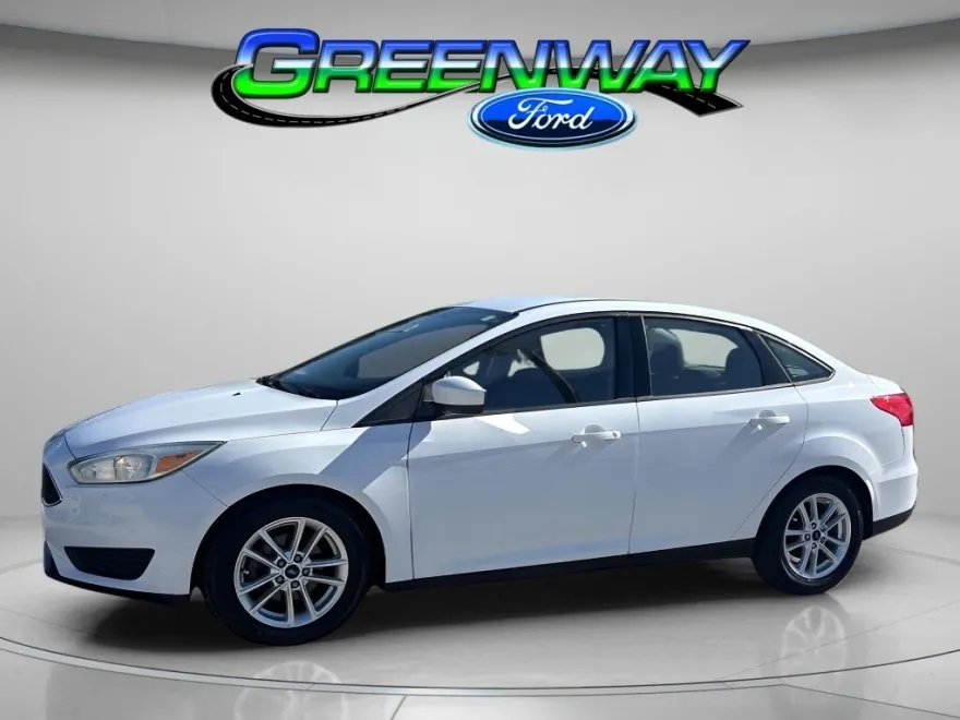 2018 Ford Focus SE photo 1