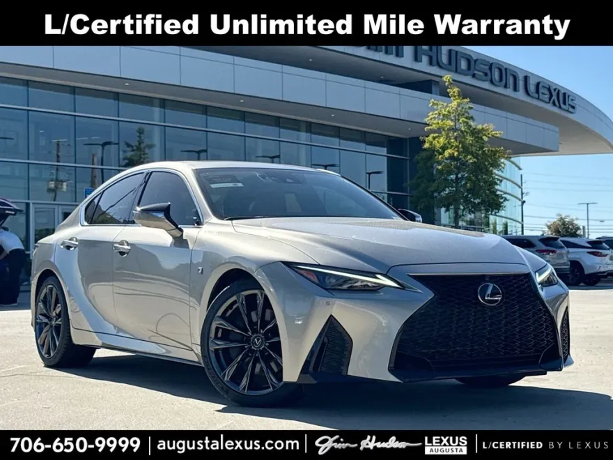 2023 Lexus IS 350 F SPORT photo 1