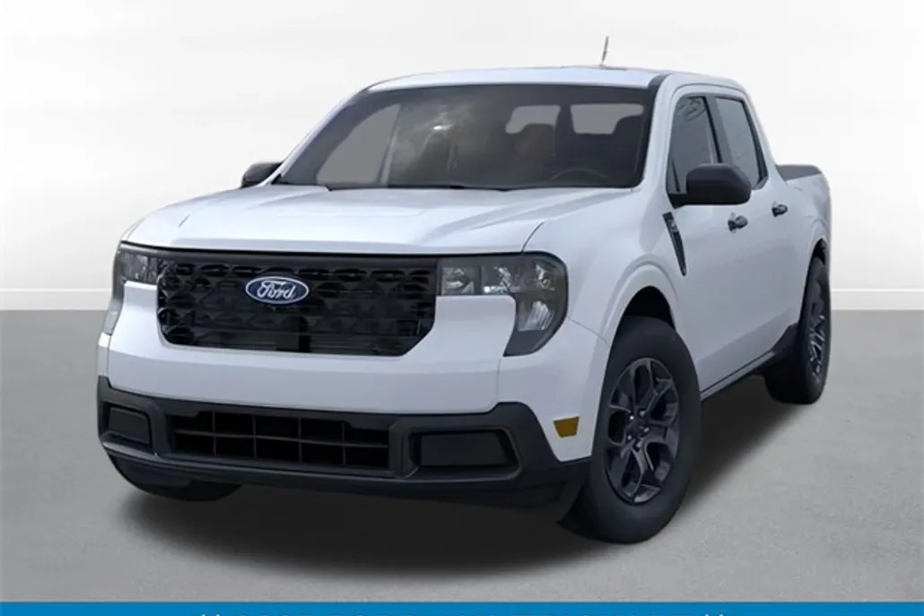 2025 Ford Maverick XLT photo 1