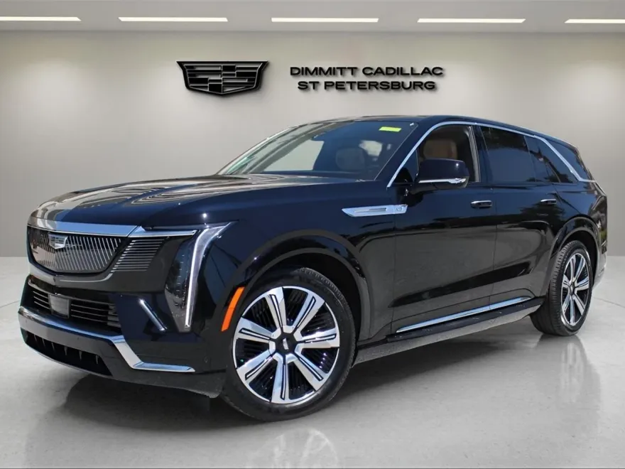 2025 Cadillac Escalade IQ Luxury photo 1