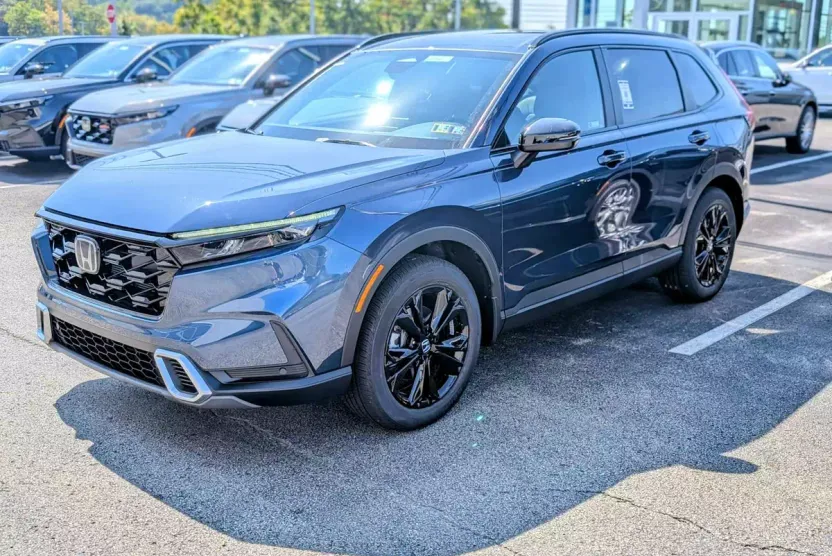 2026 Honda CR-V Hybrid Sport Touring photo 1