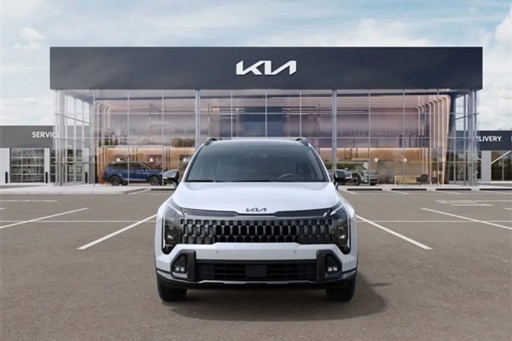 2026 Kia Sportage X-Line photo 1