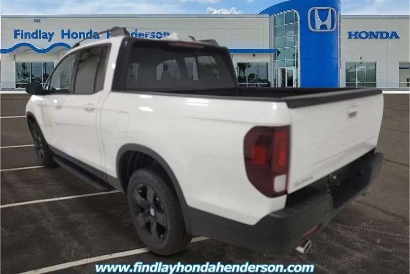 2025 Honda Ridgeline Black Edition photo 1