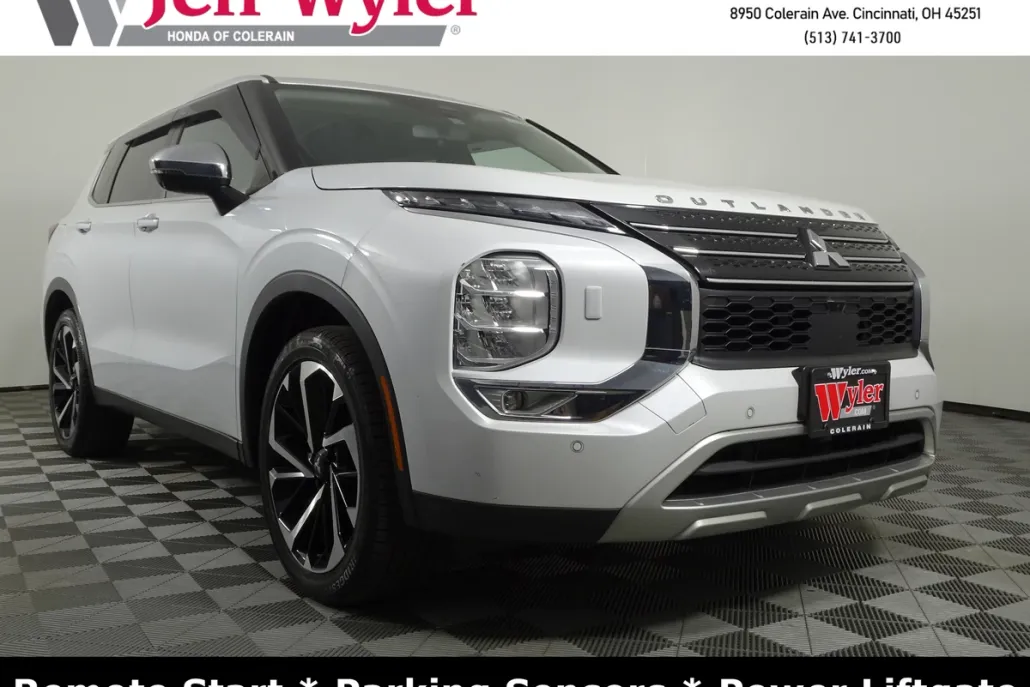 2022 Mitsubishi Outlander SE S-AWC photo 1