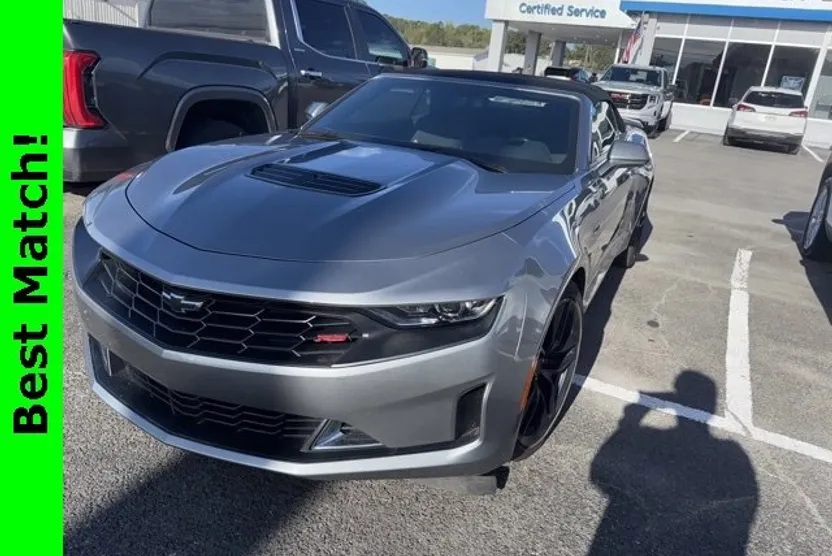 2023 Chevrolet Camaro LT1 photo 1