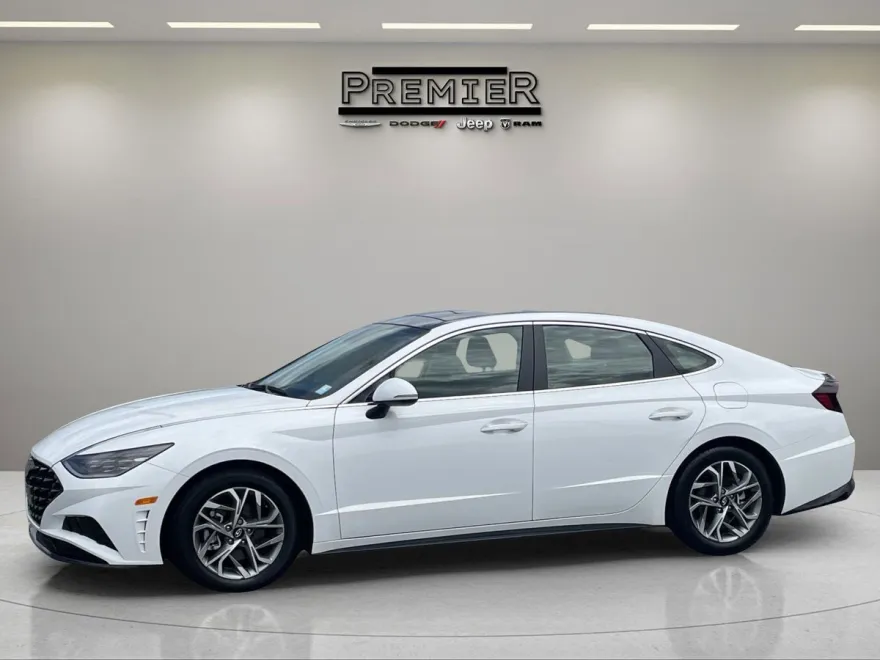 2023 Hyundai Sonata SEL photo 1