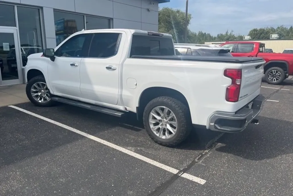 2019 Chevrolet Silverado 1500 LTZ photo 1