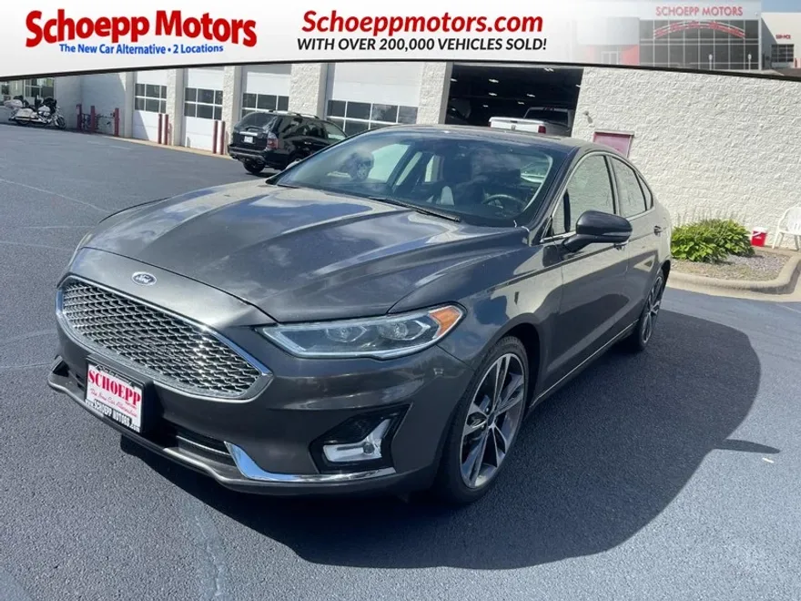 2020 Ford Fusion Titanium photo 1