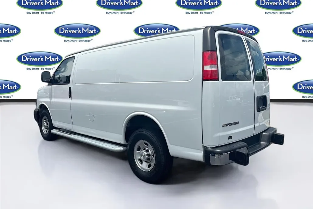 2023 Chevrolet Express Cargo Van photo 1