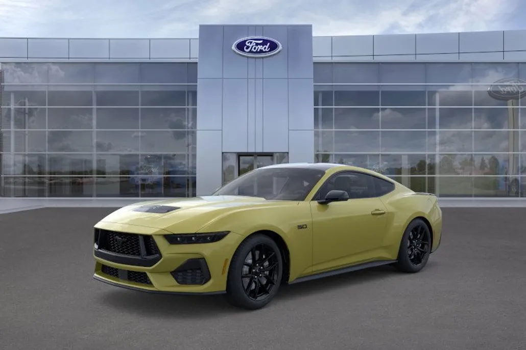 2025 Ford Mustang GT Premium photo 1