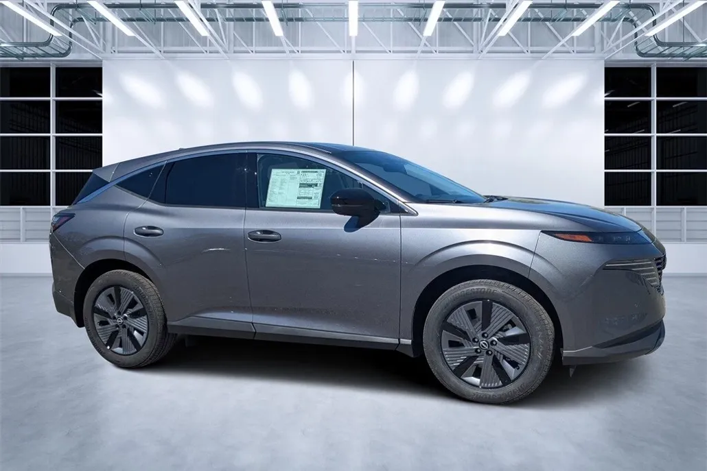2025 Nissan Murano SL photo 1