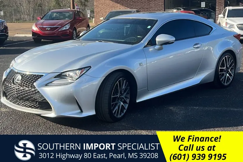2017 Lexus RC 200t photo 1