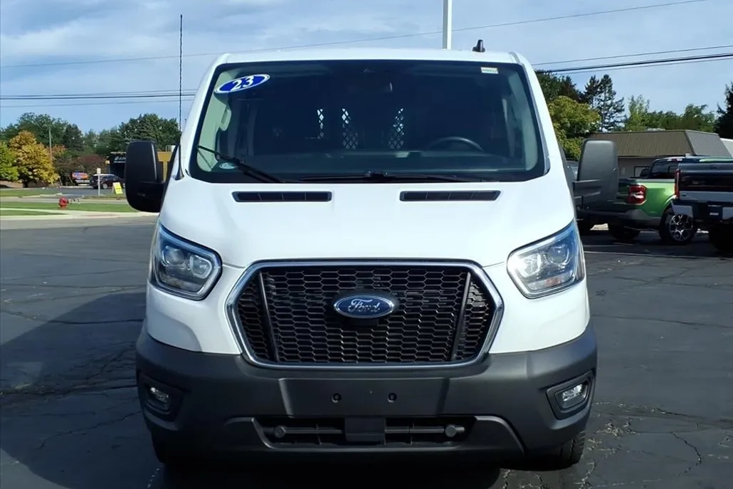 2023 Ford Transit photo 1
