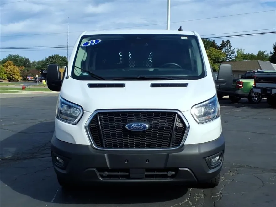 2023 Ford Transit photo 1