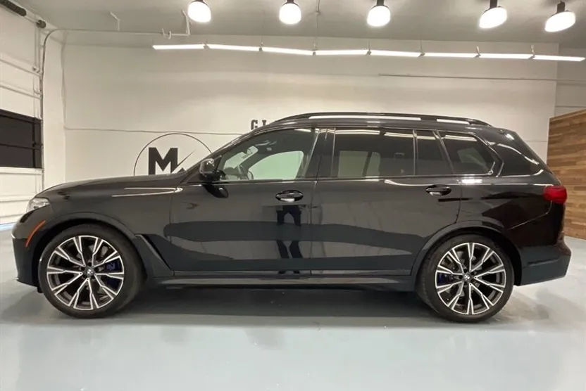 2020 Bmw X7 M50i photo 1
