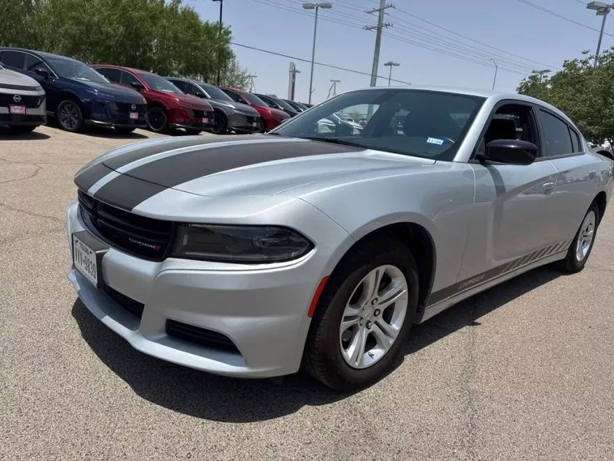 2023 Dodge Charger SXT photo 1