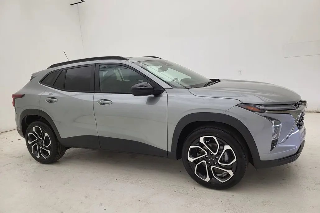 2026 Chevrolet Trax photo 1
