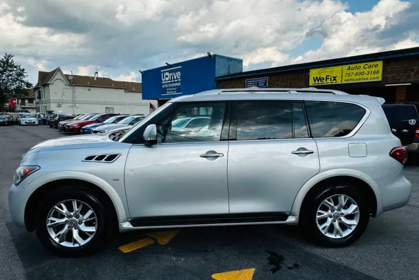 2014 Infiniti QX80 photo 1