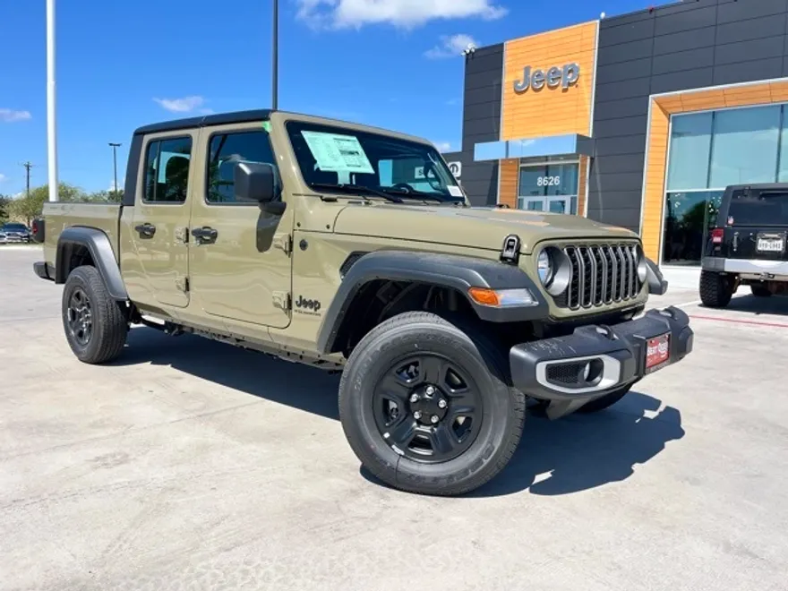 2025 Jeep Gladiator Sport photo 1