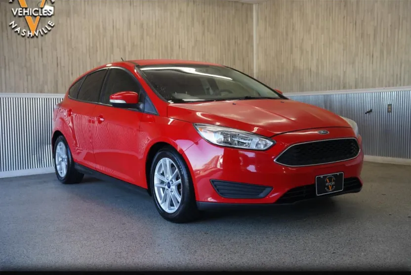 2017 Ford Focus SE photo 1