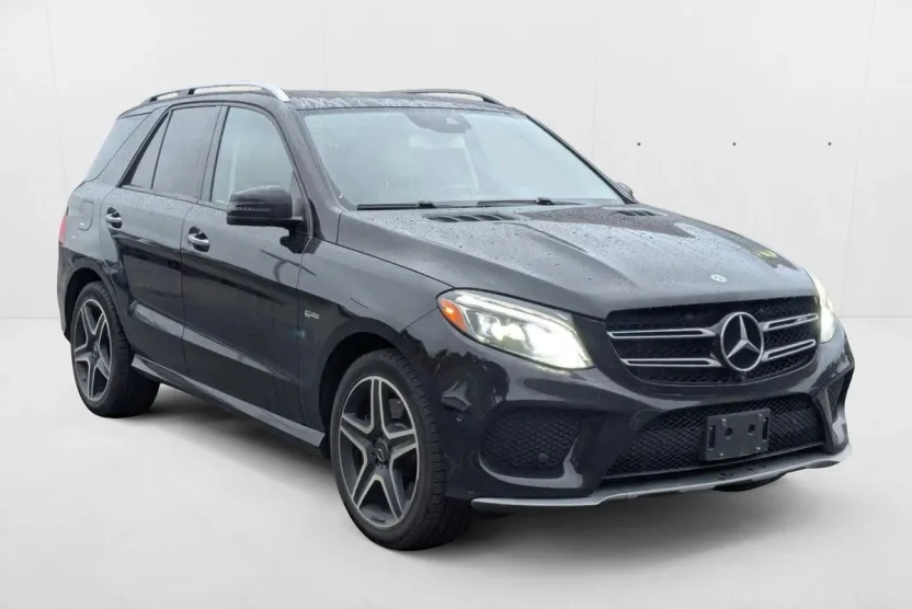 2017 Mercedes Benz GLE AMG 43 photo 1