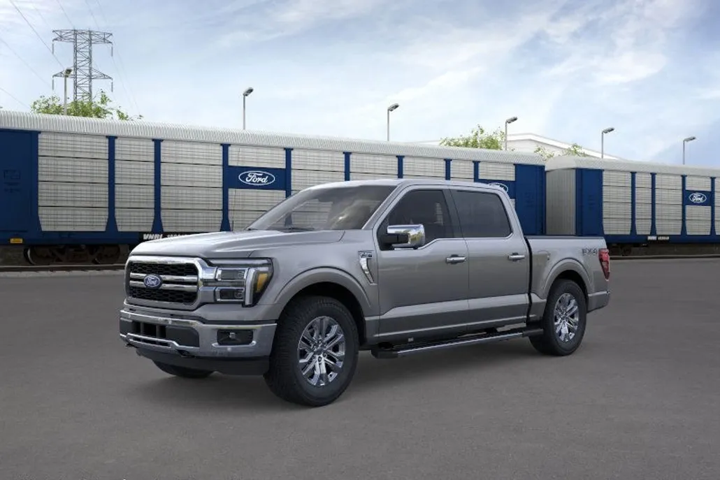 2025 Ford F-150 Lariat photo 1