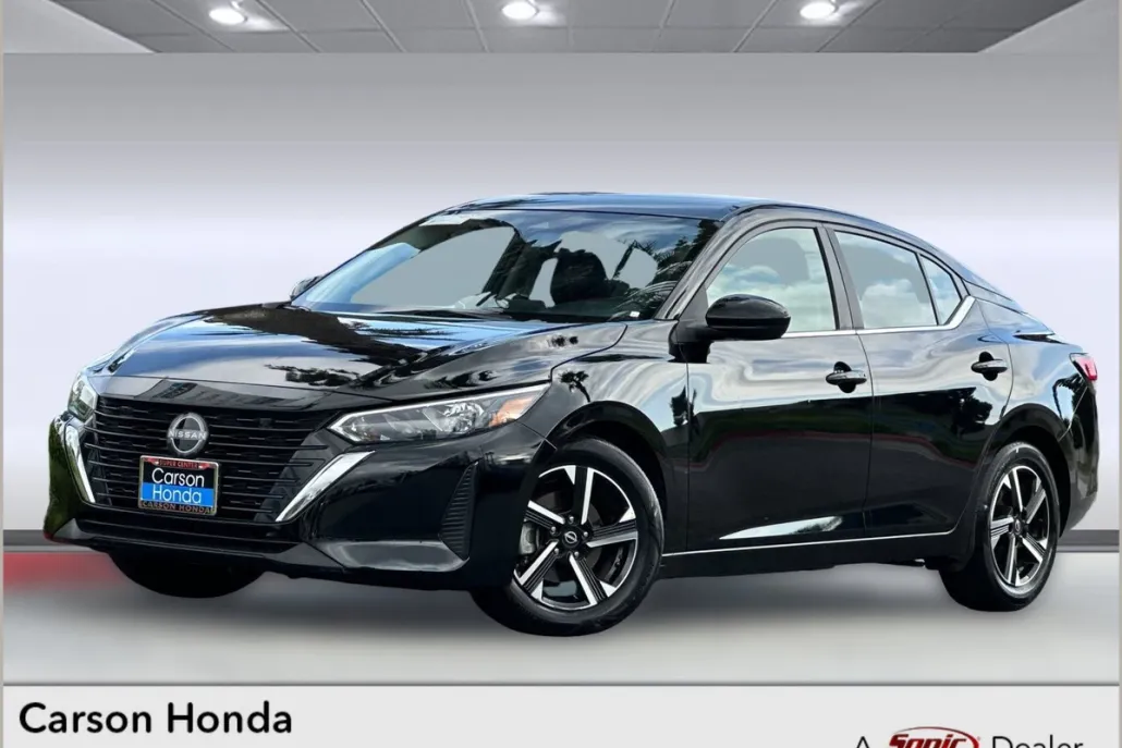 2024 Nissan Sentra SV photo 1