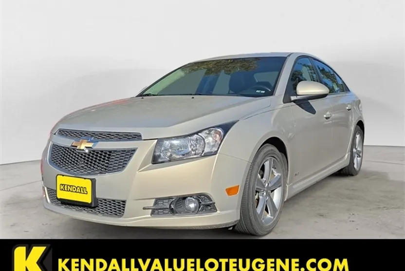2012 Chevrolet Cruze photo 1
