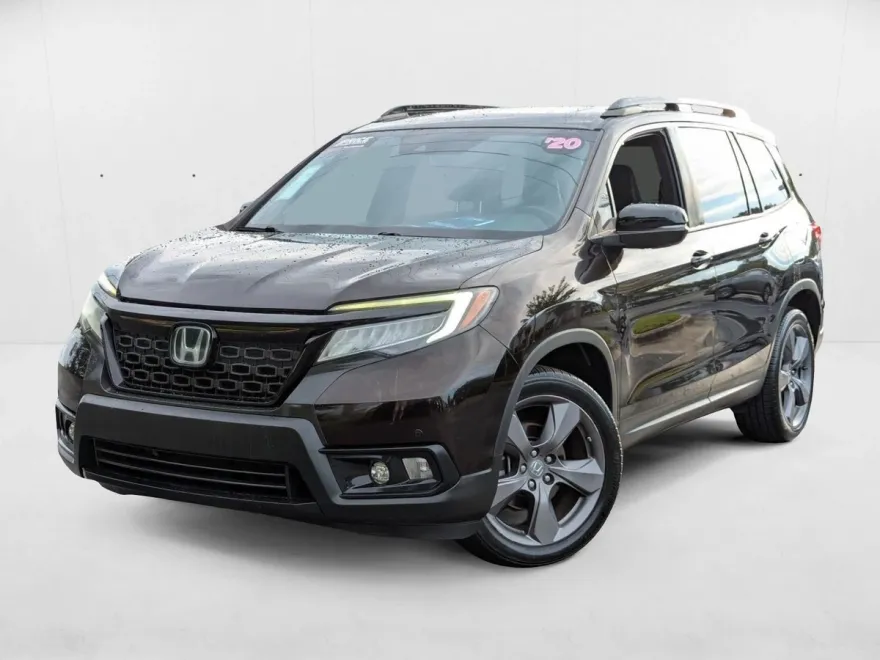 2020 Honda Passport Touring photo 1