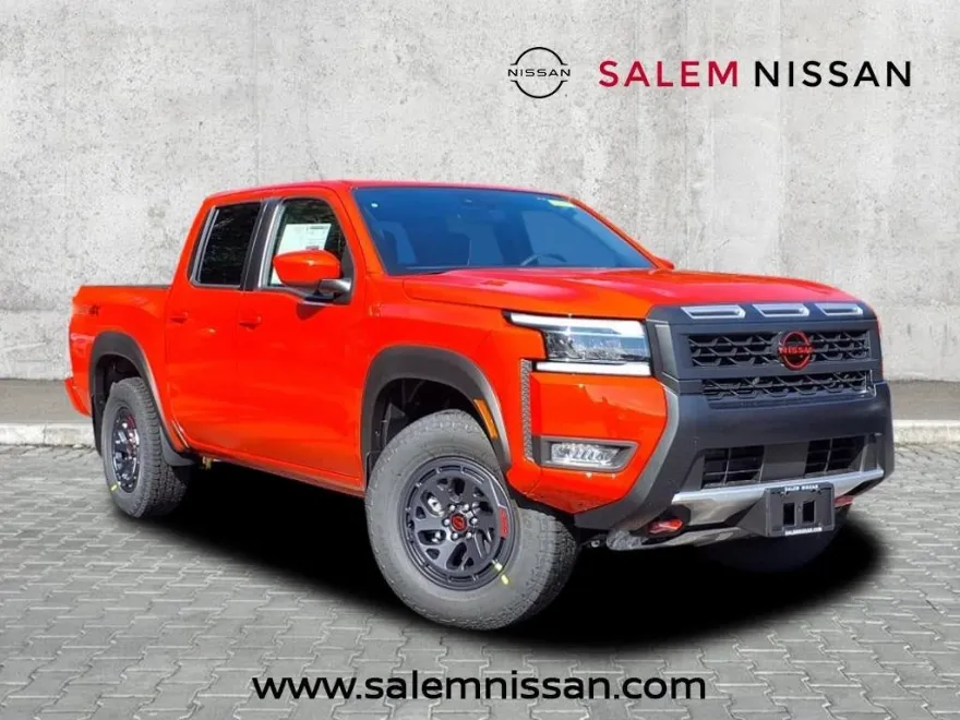 2025 Nissan Frontier PRO-4X photo 1