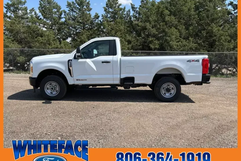 2025 Ford F-350 photo 1