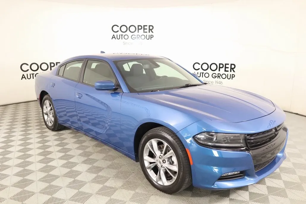2022 Dodge Charger SXT photo 1