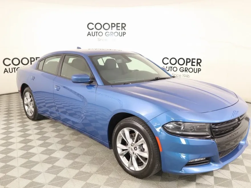 2022 Dodge Charger SXT photo 1