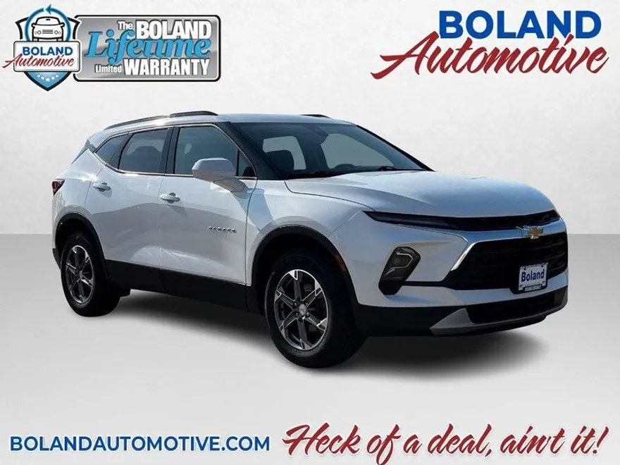 2023 Chevrolet Blazer 2LT photo 1