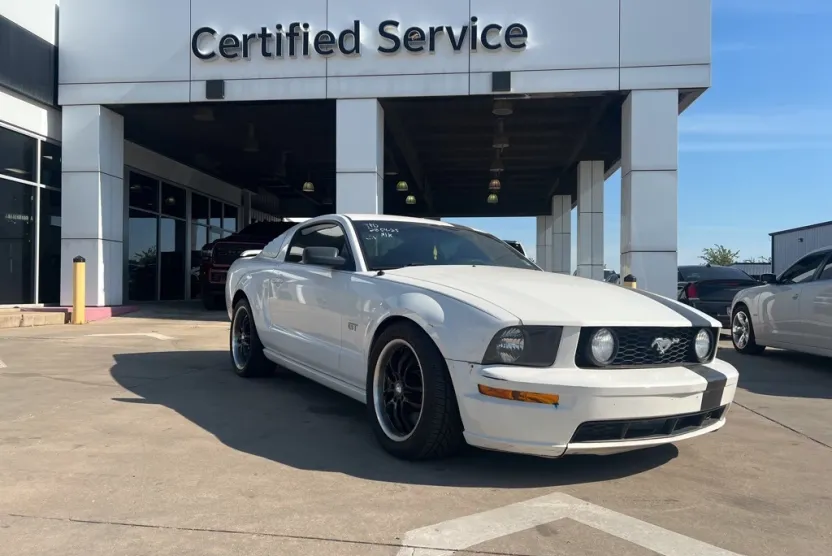 2007 Ford Mustang GT Deluxe photo 1