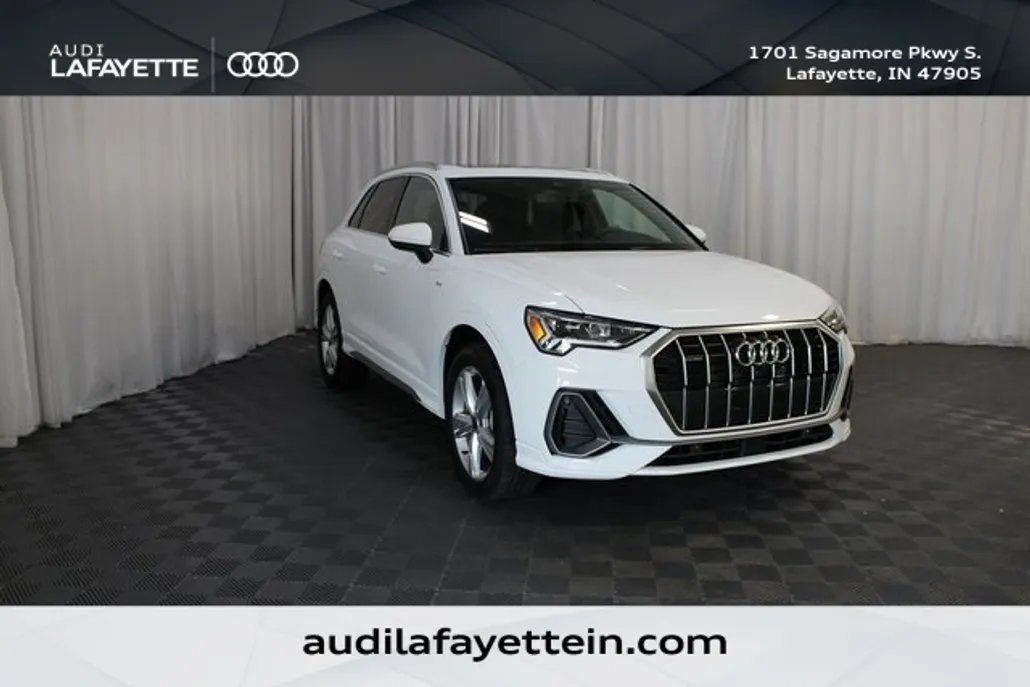 2024 Audi Q3 Premium Plus S line photo 1