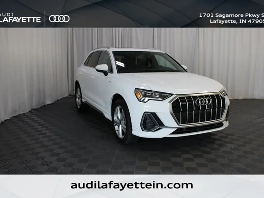 2024 Audi Q3 Premium Plus S line photo 1