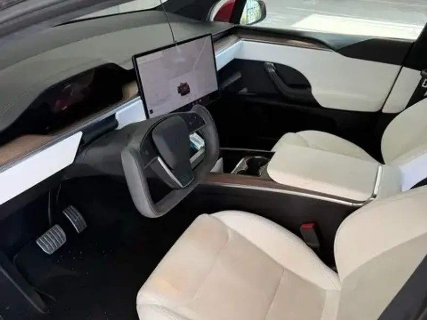 2022 Tesla Model X photo 1