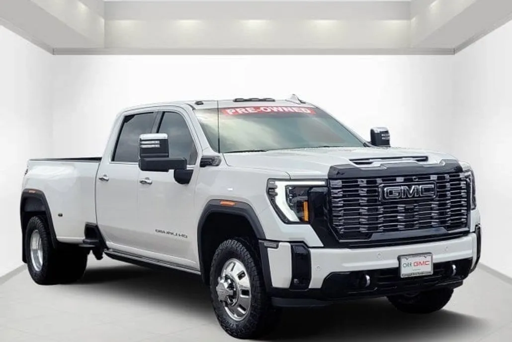 2025 Gmc Sierra 3500 HD Denali Ultimate photo 1