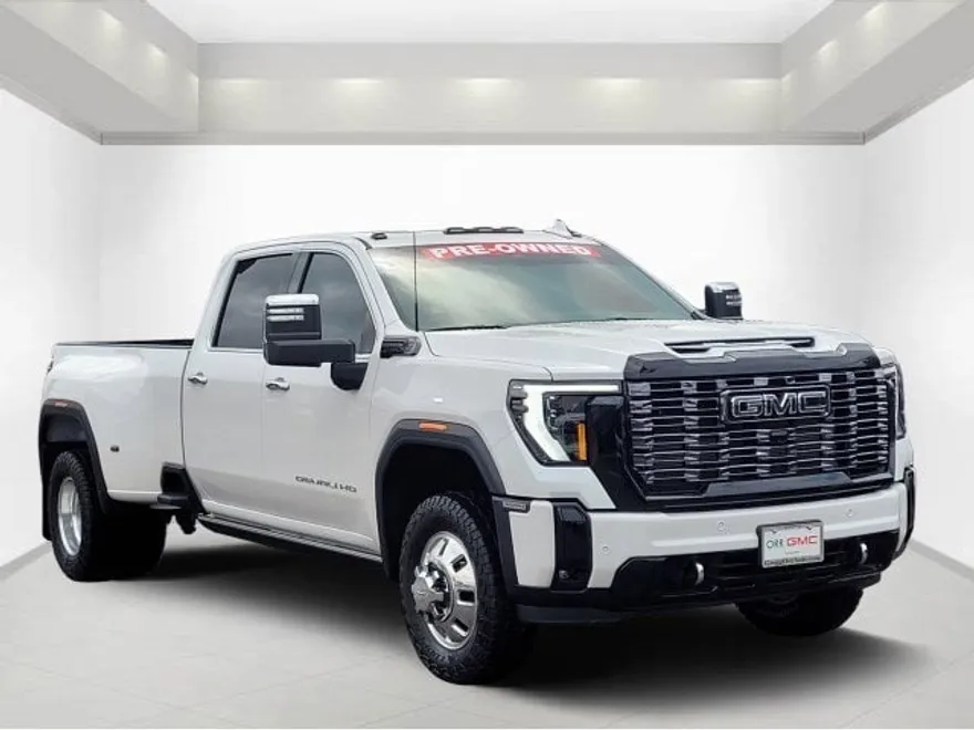 2025 Gmc Sierra 3500 HD Denali Ultimate photo 1